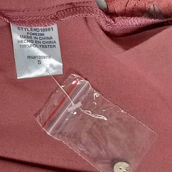 Entro Dress Women's Small Polyester 3/4‎  Sleeve Lace Accent Keyhole Flowy Red - Picture 10 of 16